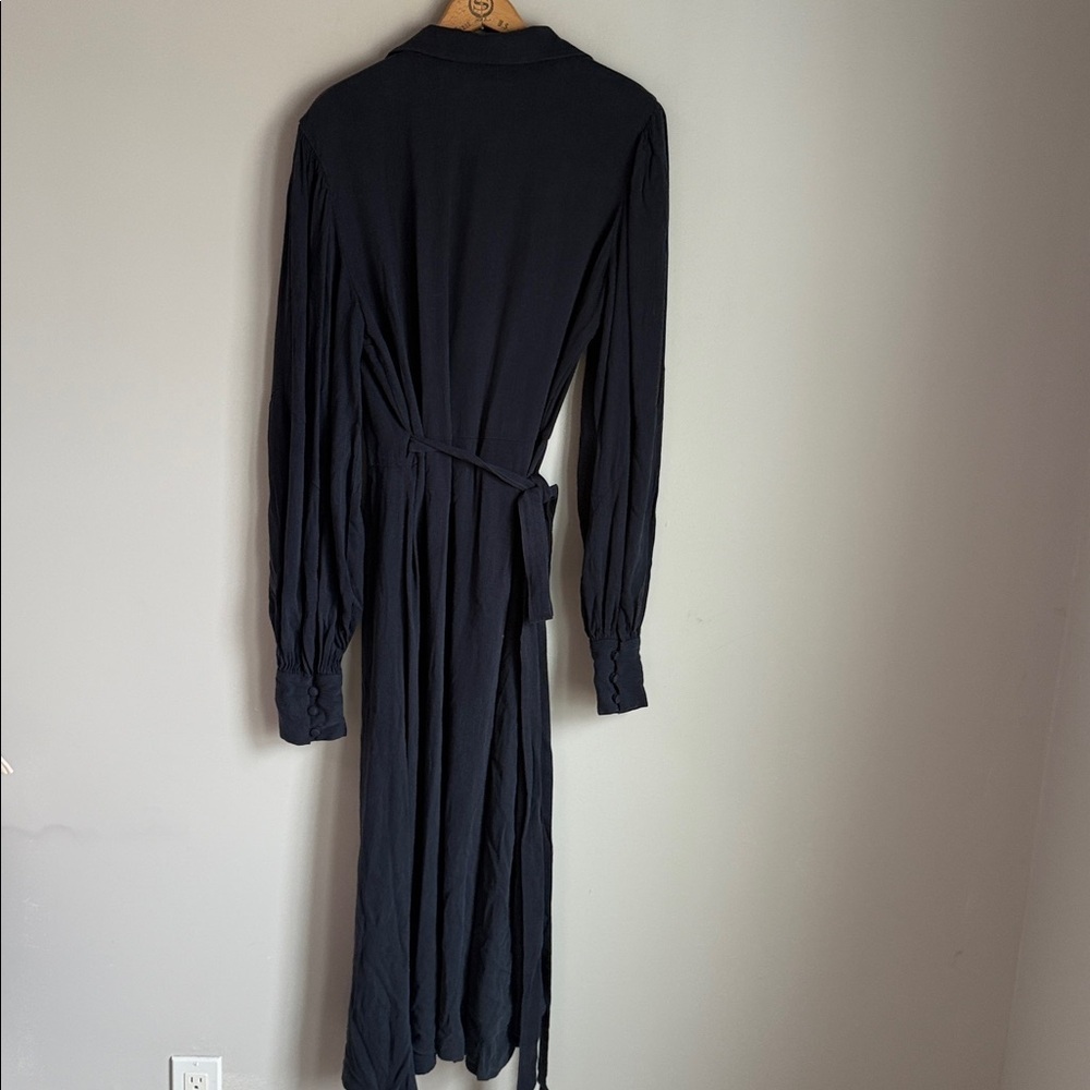 New Ohsevendays Riley Wrap Midi Dress Medium — image 5 of 8